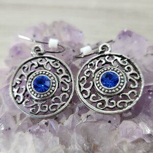 Fashion Jewlery Silvertone Medalion With Scroll Work Blue Stone Dangle Earings